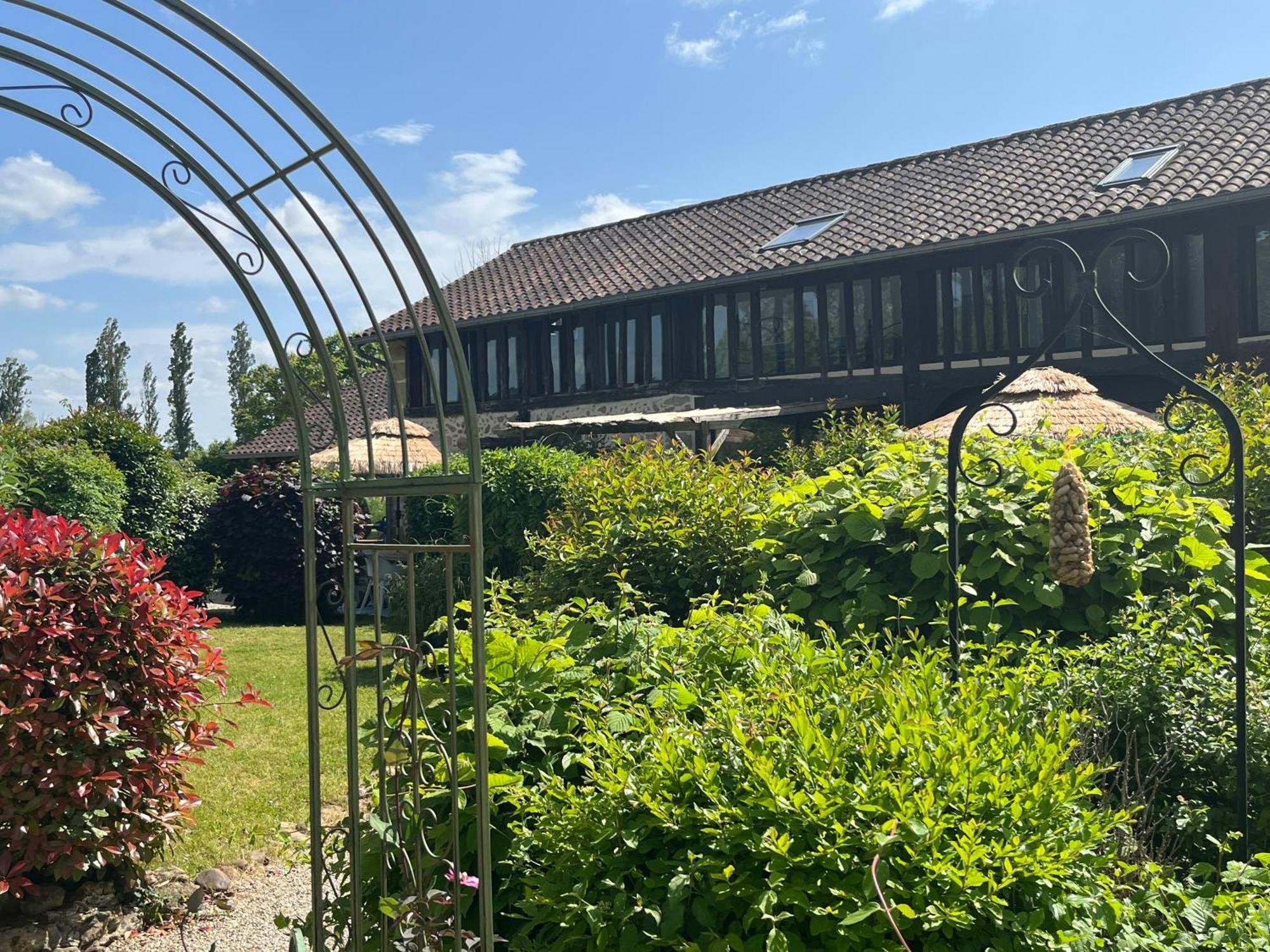 Gite 3, Domaine Logis Gascogne Saint-Justin  外观 照片